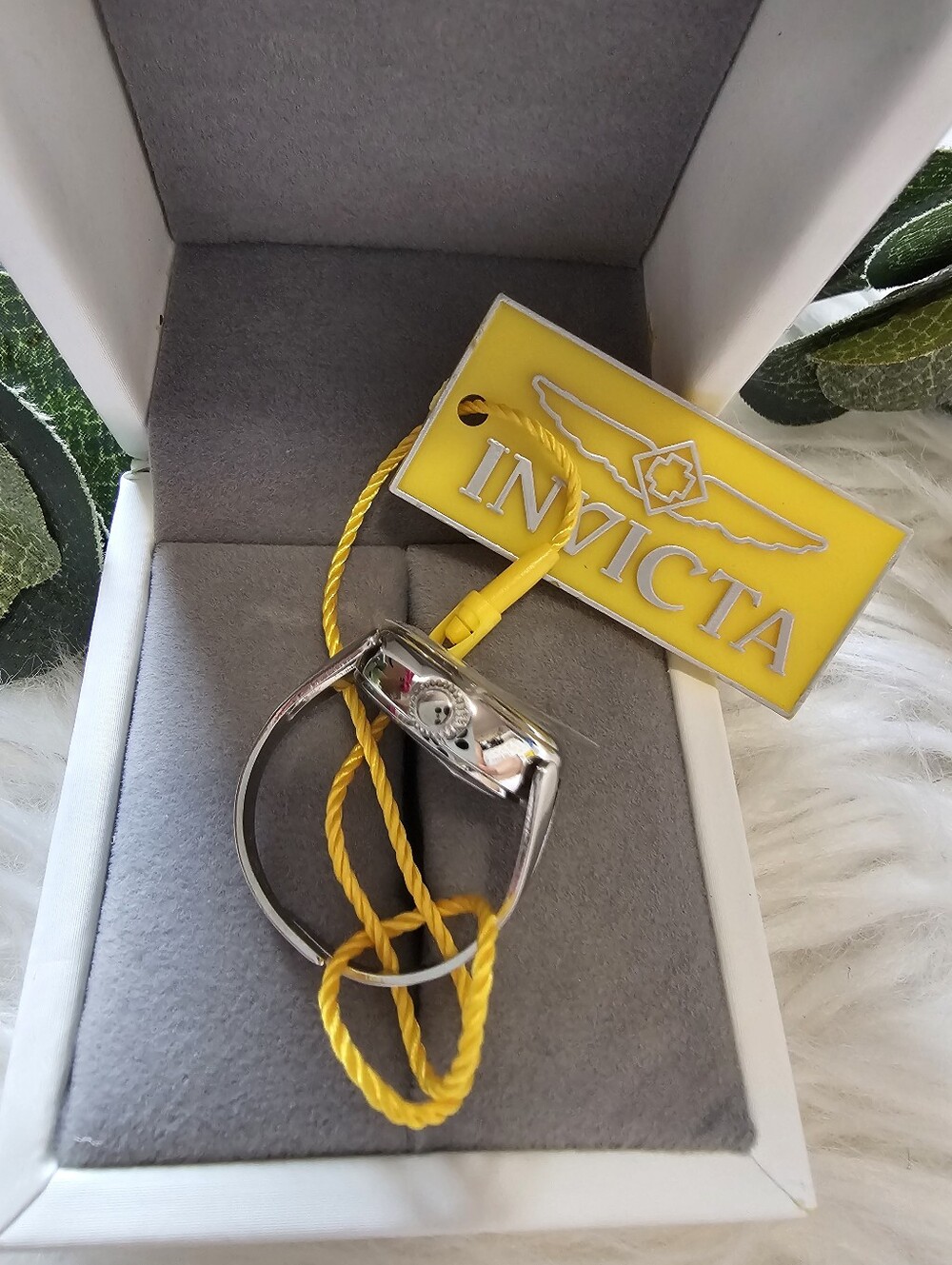 INVICTA Ring Watch Mini Angel Lumalink - Picture 5 of 8